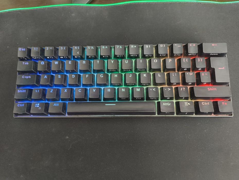 Royal Kludge 61 wireless RGB RK61