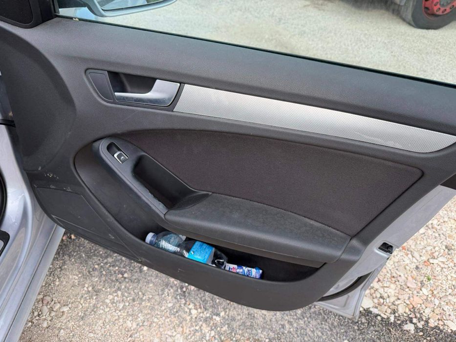 Ауди  А4  комби 2.0TDI на части