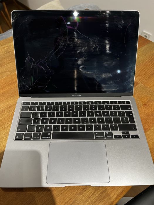 Macbook Air M1 13 inch