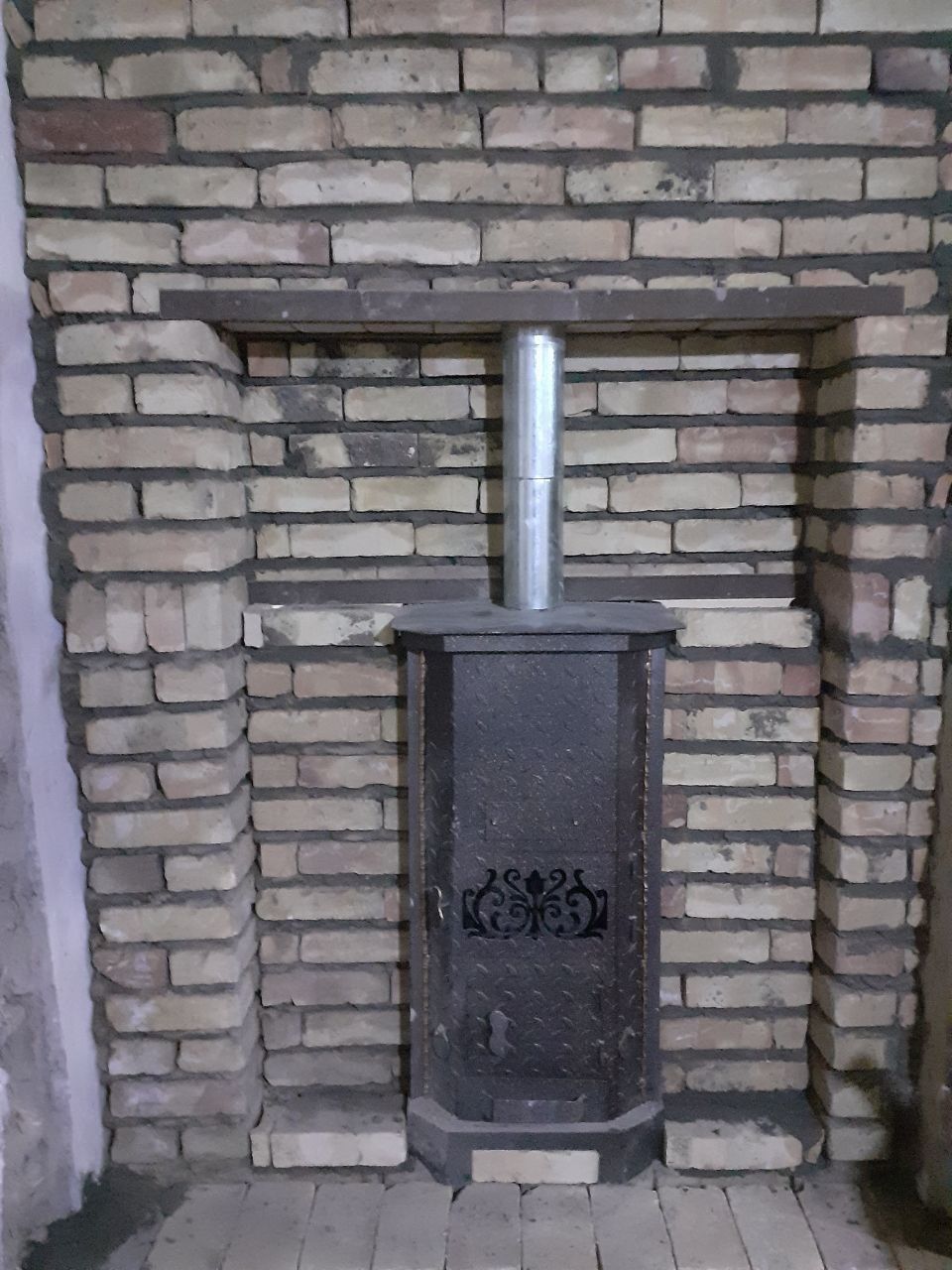 Pechkalar har xilidan bor