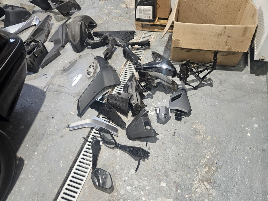 Sym cruisym 300 avariat