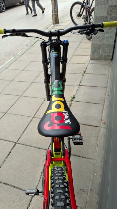 Saracen myst pro 2018 ( speshelazet glori trek drag norco scott YT GT)