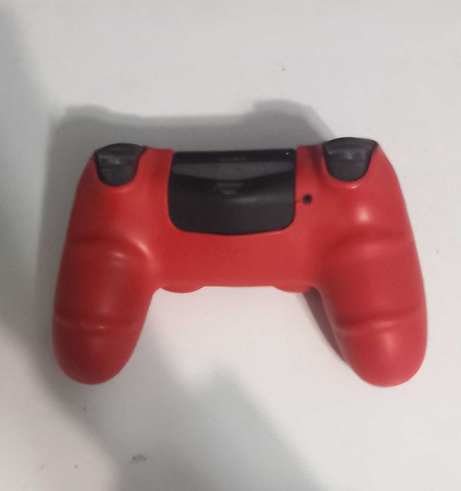 Playstation 4 в перфектно състояние + игри