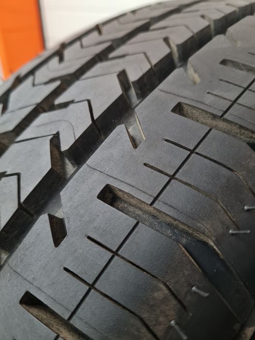 Нови всесезонни гуми 2 броя за Бус MICHELIN Agilis 51 215 65 R16C