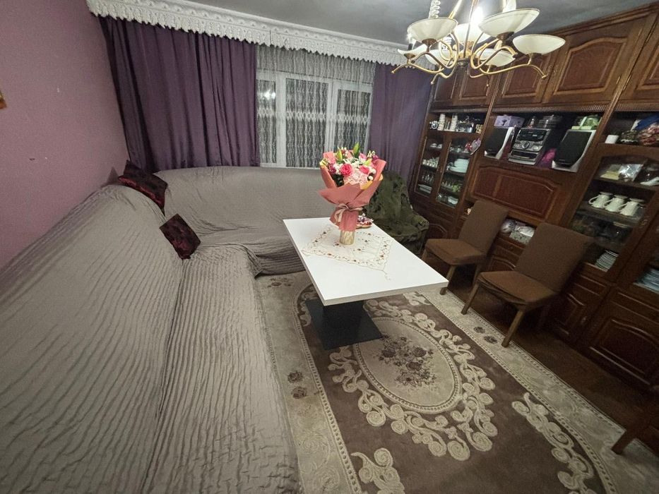 Apartament 3 camere – Burdujeni, Suceava