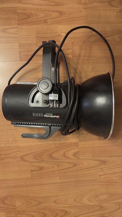 Lampa Courtenay Solaflash 1000s functionala
