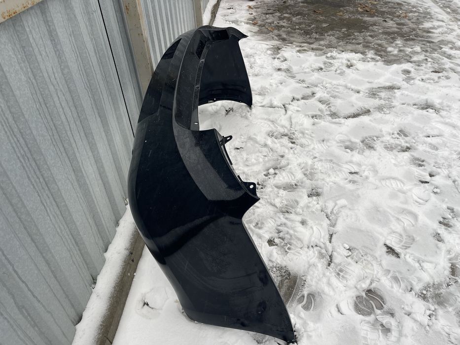 Продам задний бампер Лада Гранта