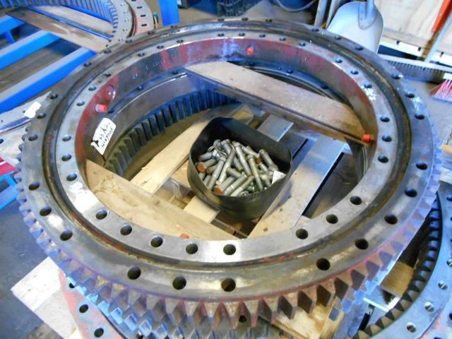 coroana rotire case poclain - 32257c27