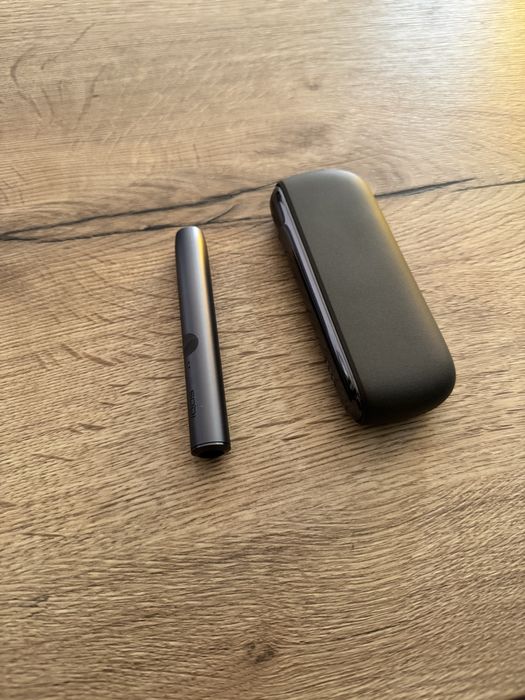 Țigară electronică IQOS ILUMA