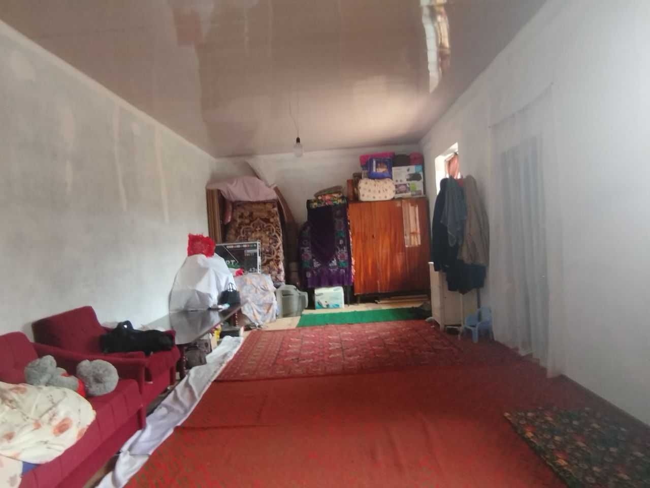 Qarshi shahrida uy sotiladi