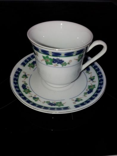 Порцеланов сервиз за кафе Tao Hui -FINE PORCELAIN, 6 бр., Антика 80-те