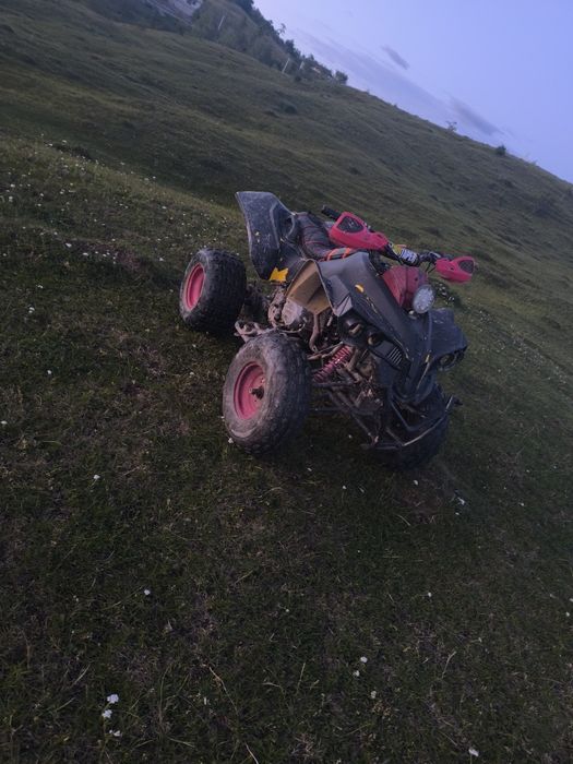 Vând ATV 125 cc 4 viteze