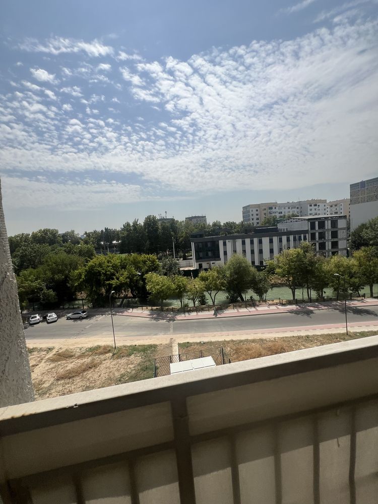 3 xonali dom Olmazor city