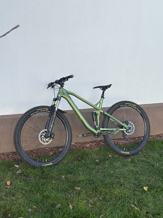 Canyon Nerve AL 7.9 Fully (рамка М/L, 29”) Планинско колело мекица