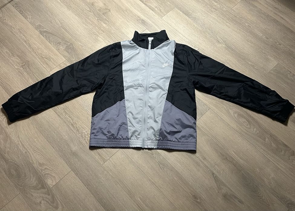 Преходно яке (Горница) Nike Retall