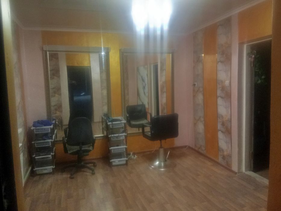 Сдам аренду парикмахерское 150