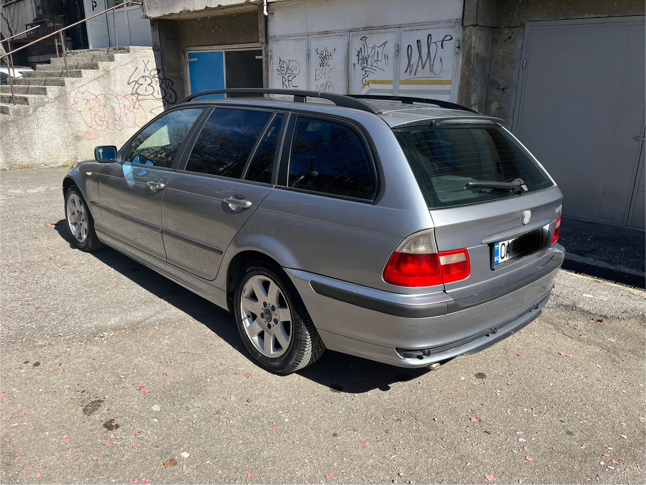 Продавам БМВ Е46