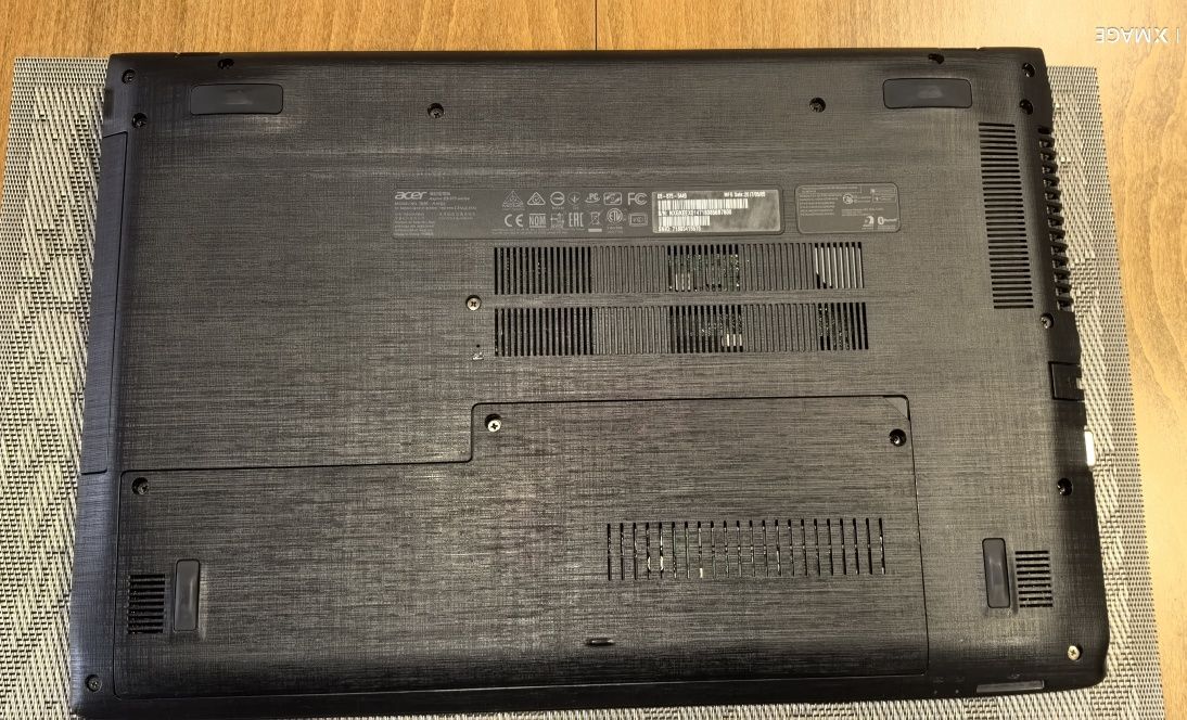 Лаптоп Acer Aspire E5-575-5445