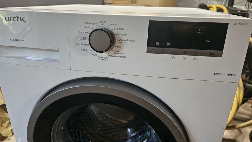 Mașină de spălat Arctic AB81223XLW5