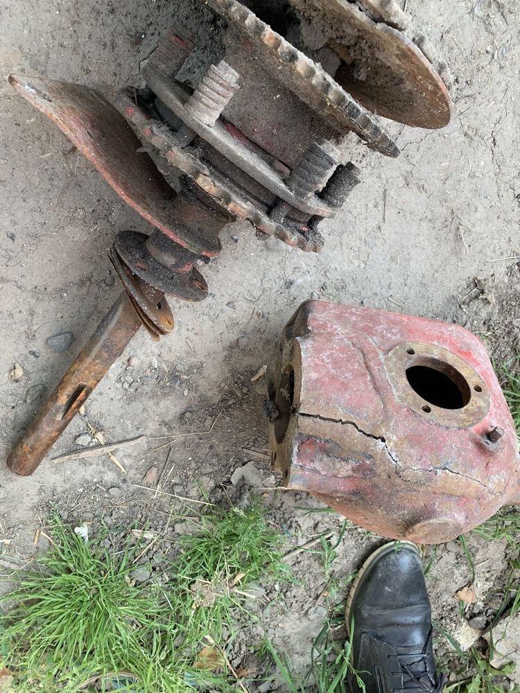Vand ax cu pinioane si cu ambreiaj balotiera l sgorbati model:81