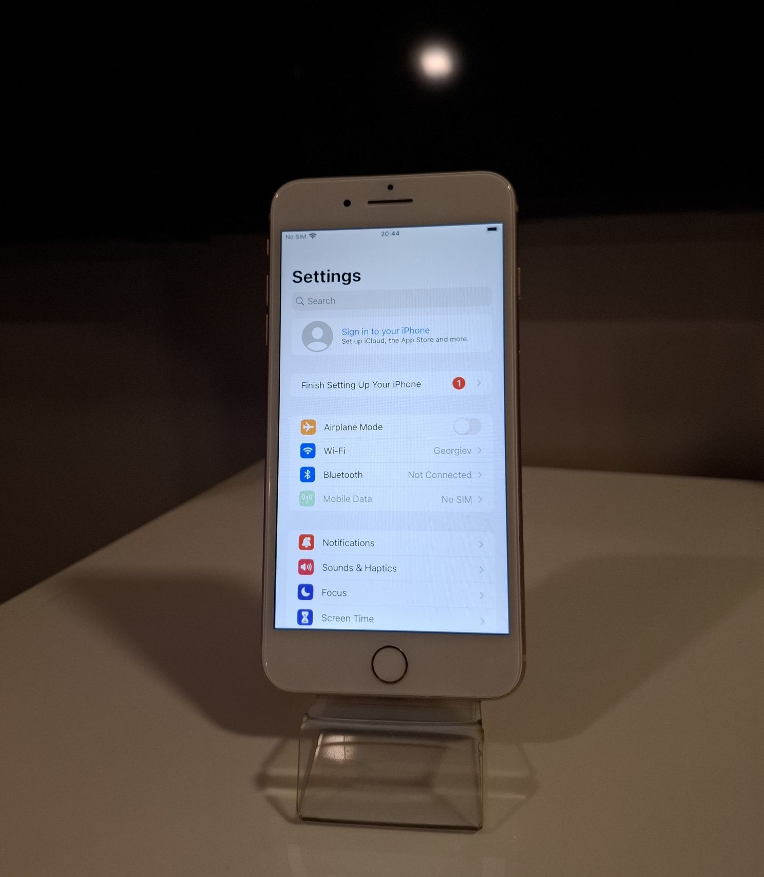 Телефон Iphone 8 plus