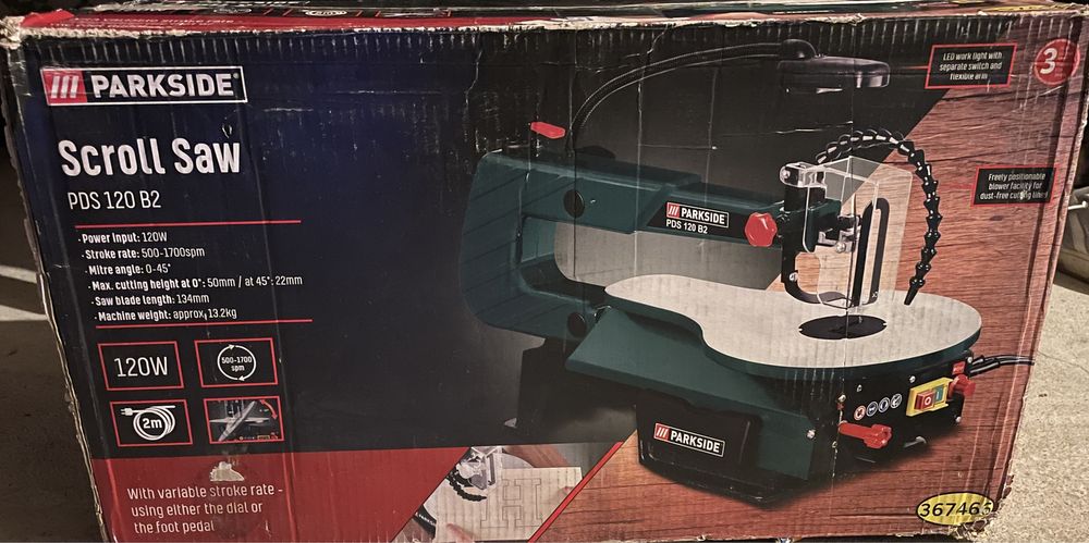 Fierastrau electric Parkside cutie sigilata