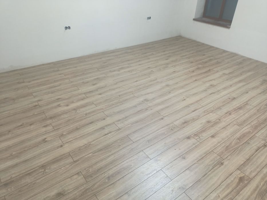 Укладка ламината и паркета