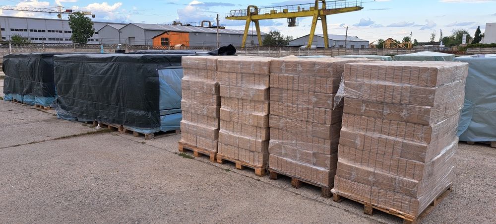 Ofertă Brichete din rumeguș de Fag tip RUF livrate acasă
