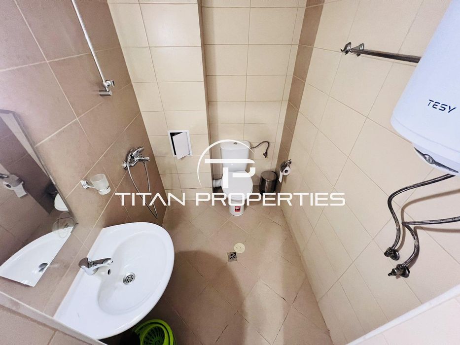 Дава се под наем Едностаен апартамент в Бургас, Лазур - 30 кв.м за 290.7 € - Снимка #3