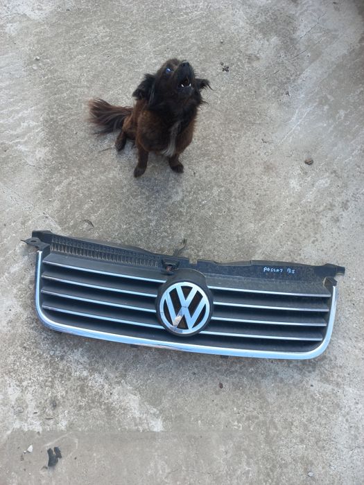 Grila centrală vw Passat B5