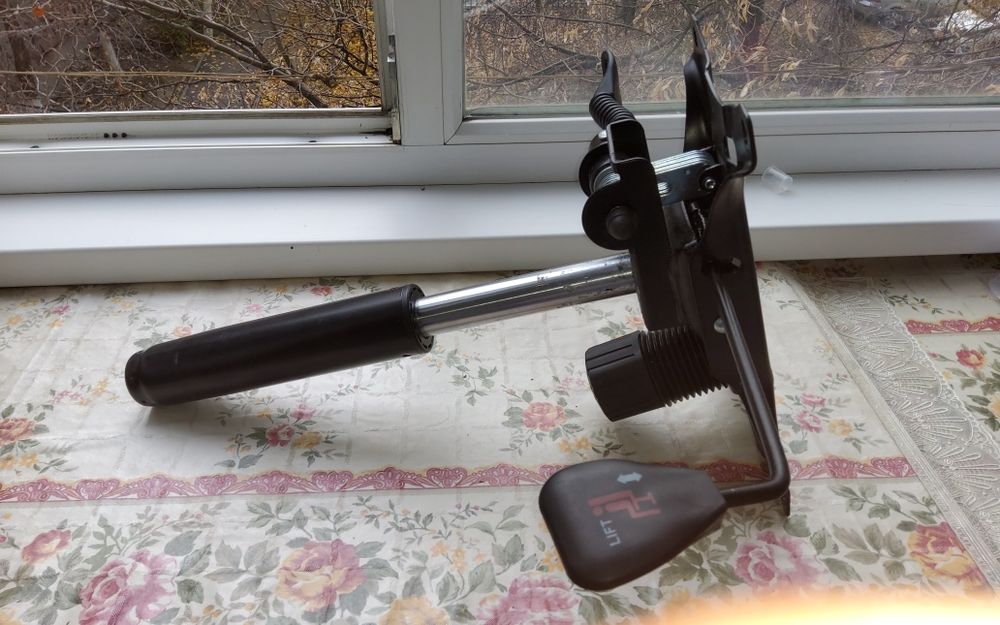 Механизм офисного кресла ZS-25 с газлифтом — всё работает!