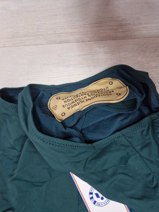 Дамски цял бански