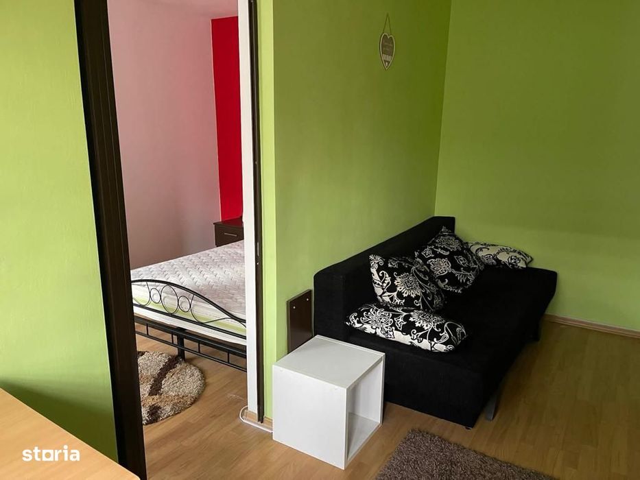 De vanzare apartament 2 camere semidecomandat zona Hipodrom﻿