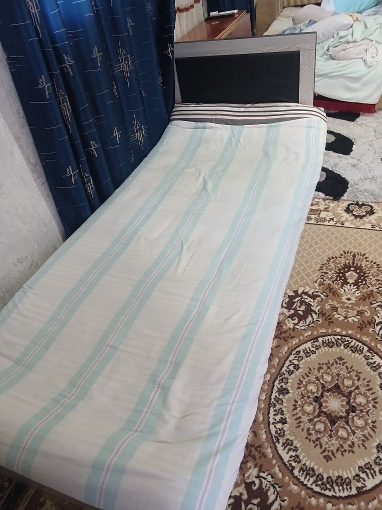 Продаётся две кровати