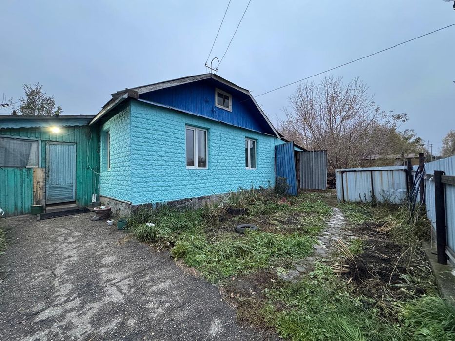 Продаётся 3-х комнатный дом п. Белоусовка ул. Свердлова