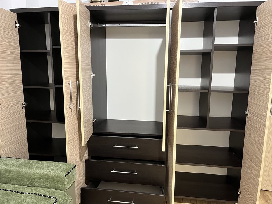 Dulap dressing pentru dormitor