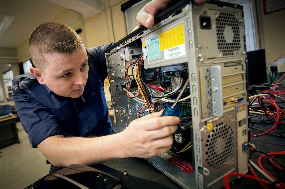Компьютерная помощь. Ремонт компьютеров и ноутбуков