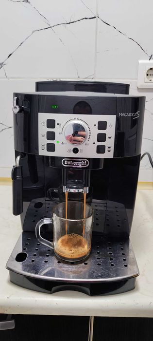 Espressor Automat DeLonghi Magnifica S ECAM22.110 Aparat cuCafea Boabe
