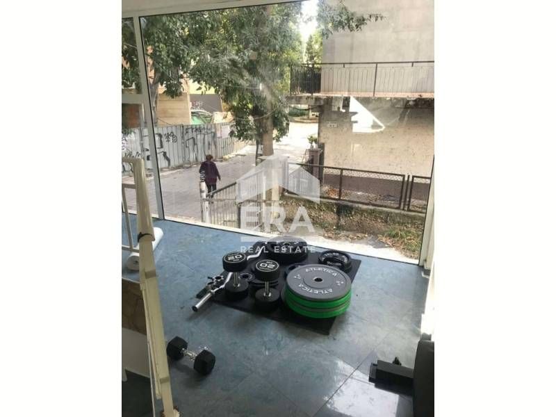 Партерен магазин под наем в централната част на гр. Варна, 85 кв.м