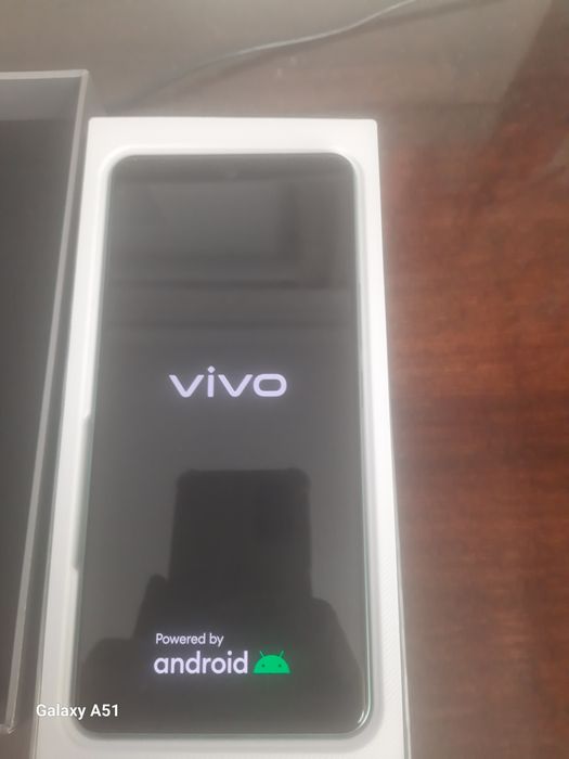 Продается Vivo v27e новый! Караганда. Срочно.