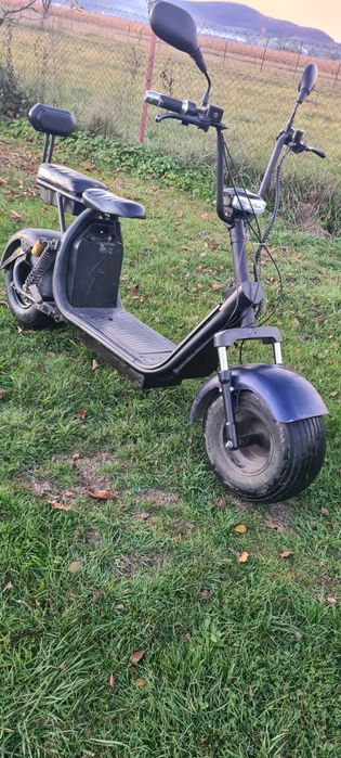 Vând Scuter electric Citycoco