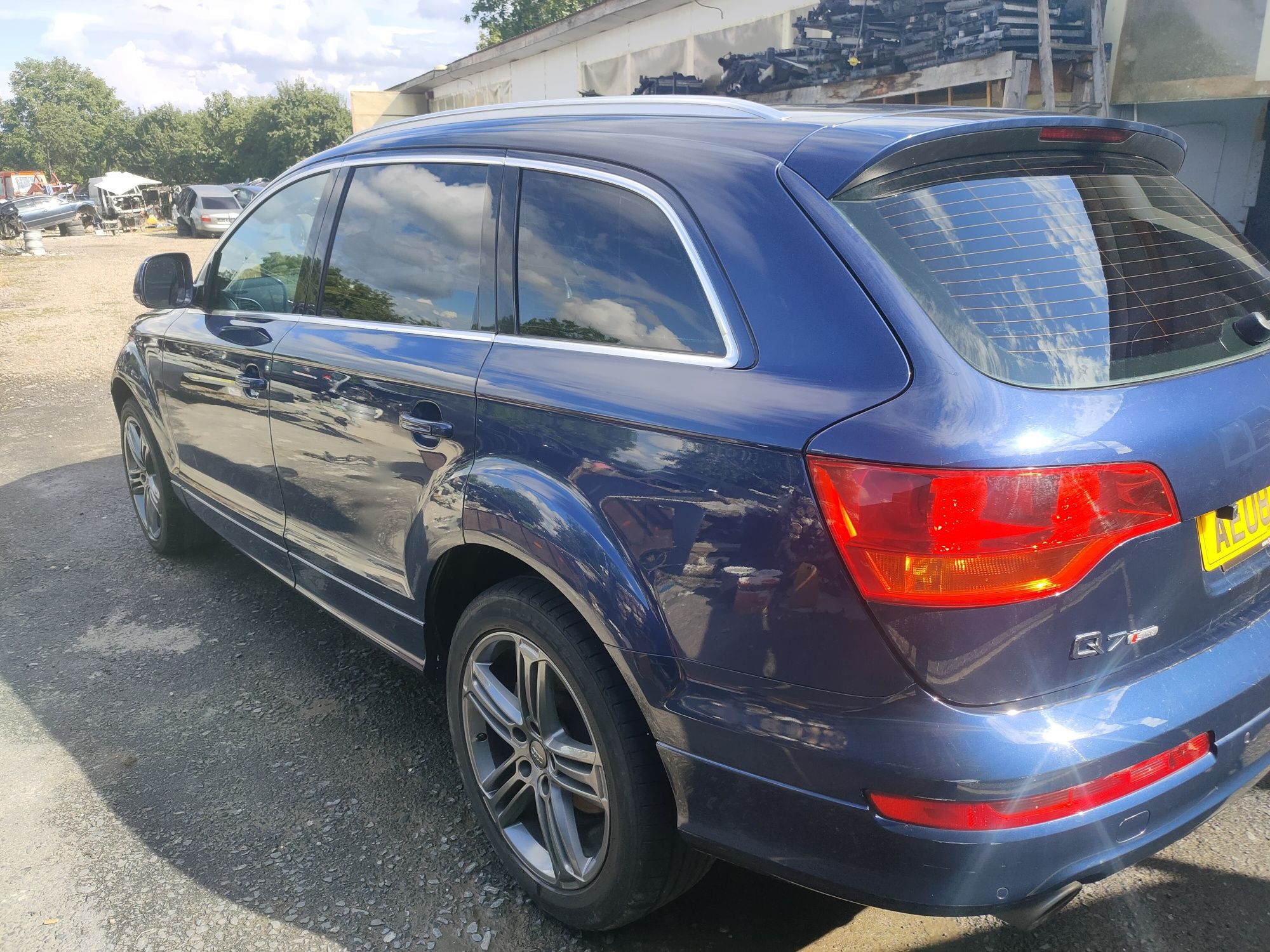 Dezmembrari grup cardan calculator geam far  Usa haion Audi q7 3.0tdi