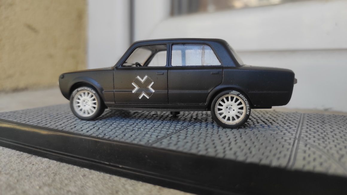 Метални модели мащаб 1:43
