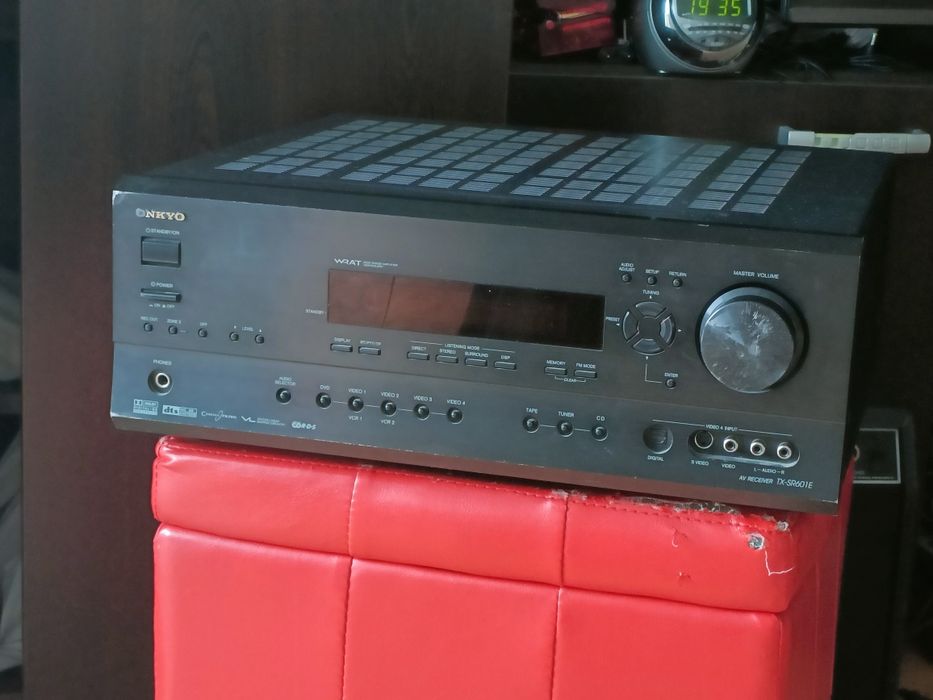 Onkyo TX-SR601E.
