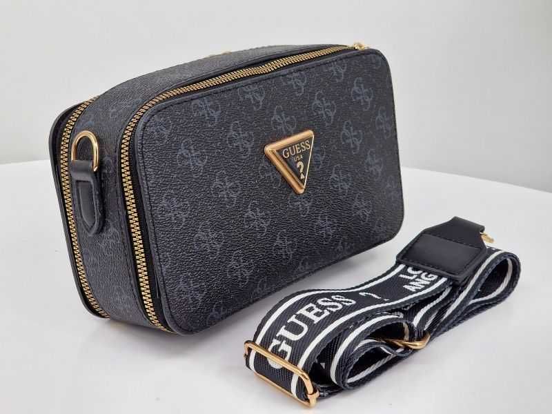 Дамска Чанта GUESS