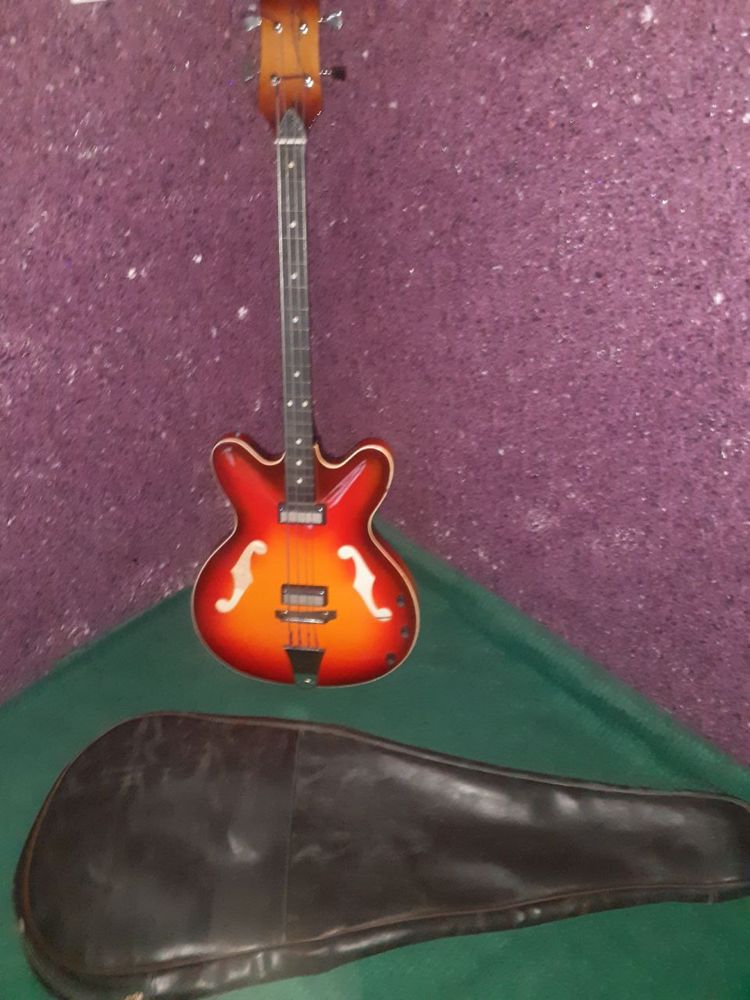 Gitara electro 1982 yil antikvar