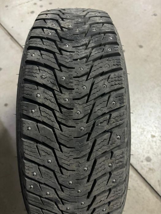 Продам зимние шины. Самовывоз