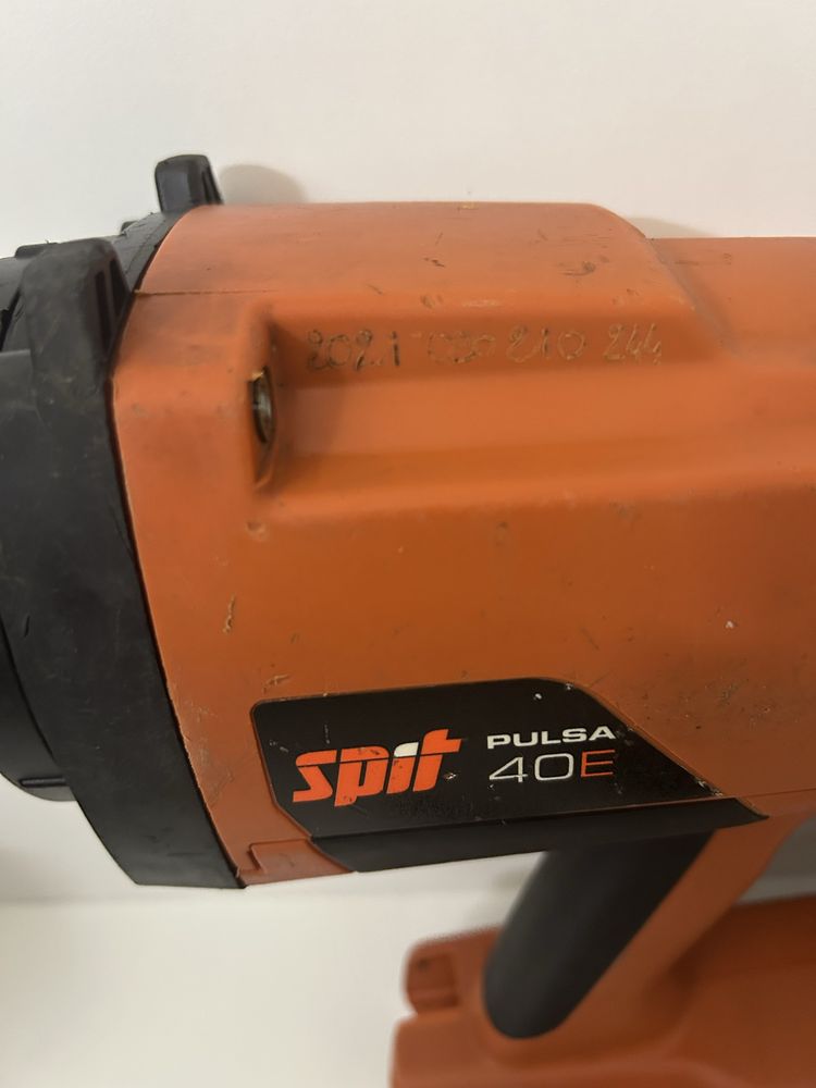 Spit pulsa 40E pistol de cuie de beton