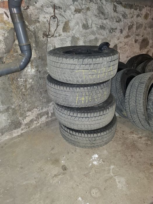 Зимни гуми за джип 265/65/17