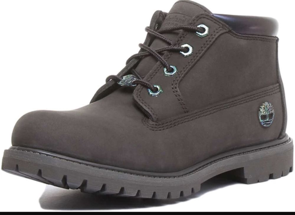 Bocanci Timberland noi in cutie marime 35.5-36